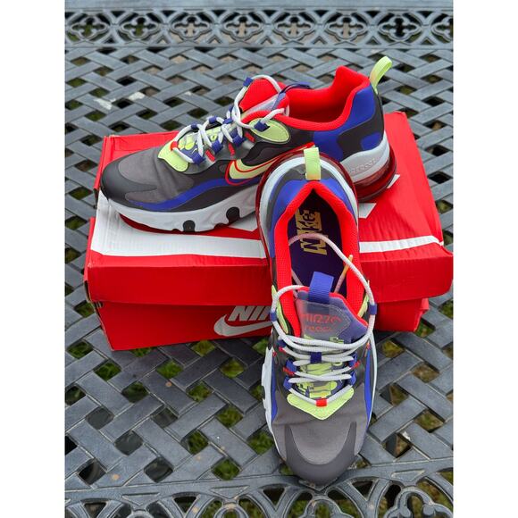 Nike Air Max 270 React GS Youth Thunder Grey/Barely Volt Size 7Y CT1630 001 - Picture 6 of 6